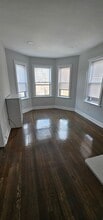 112 Queensberry St, Unit 15 in Boston, MA - Foto de edificio - Building Photo