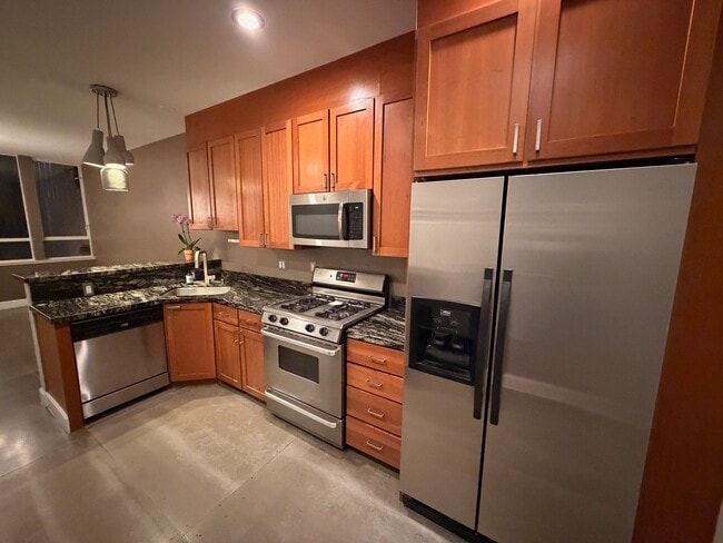 property at 18 Norfolk St