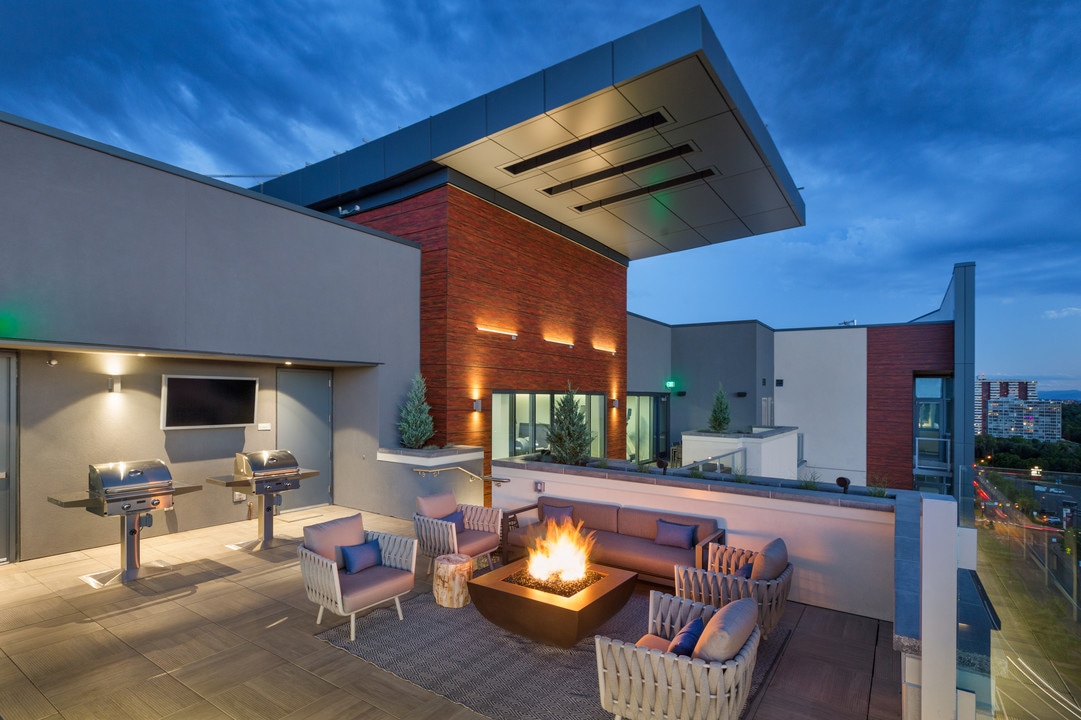 Coda in Denver, CO - Foto de edificio