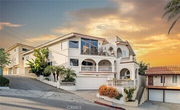 3935 Bluff Pl in Los Angeles, CA - Building Photo - Building Photo