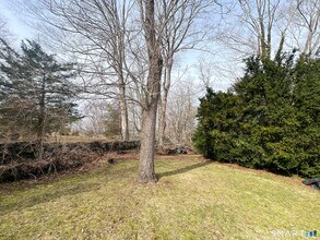 32 West Ave in Essex, CT - Building Photo - Building Photo