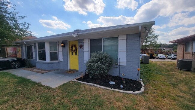 property at 214 Fireside Village Dr