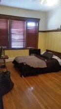 382 Riverway, Unit 2-4 in Boston, MA - Foto de edificio - Building Photo