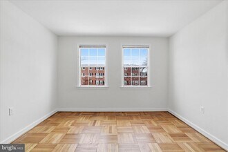 6622 10th St in Alexandria, VA - Building Photo - Building Photo