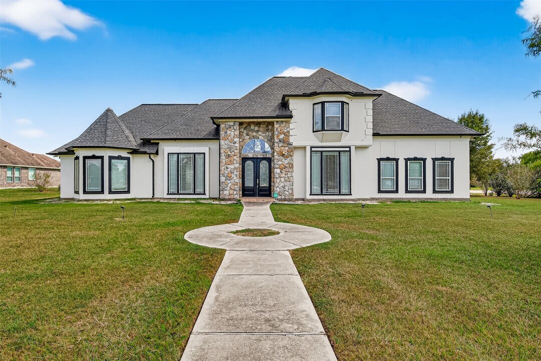 13819 Lakeview Meadow Dr in Richmond, TX - Building Photo