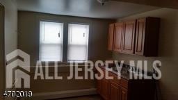 26 Brunswick Ave in Metuchen, NJ - Building Photo - Building Photo