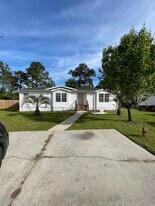 8026 Clearfield Dr in Myrtle Beach, SC - Building Photo