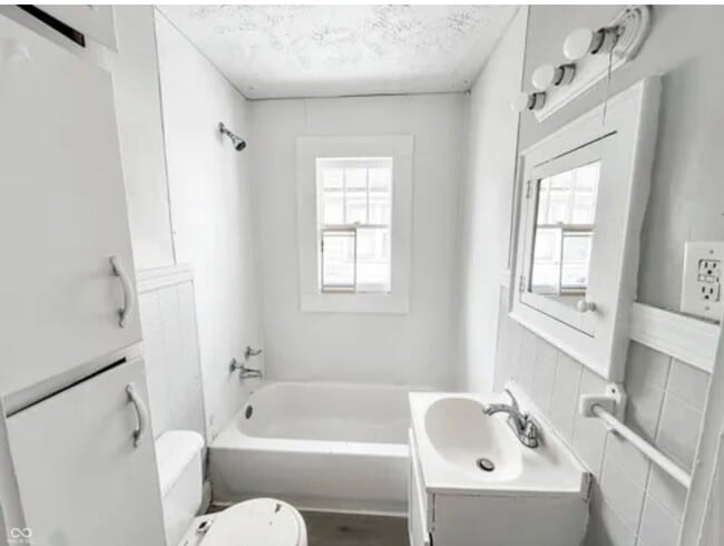 2626 Morton St in Anderson, IN - Building Photo - Building Photo