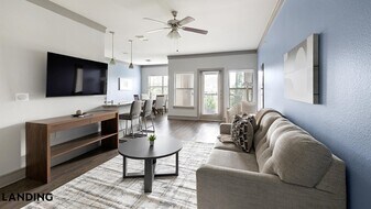 4689 Mustang Pkwy, Unit 5201 in Carrollton, TX - Building Photo