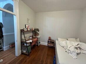 38 Hemenway St, Unit 37 in Boston, MA - Foto de edificio - Building Photo