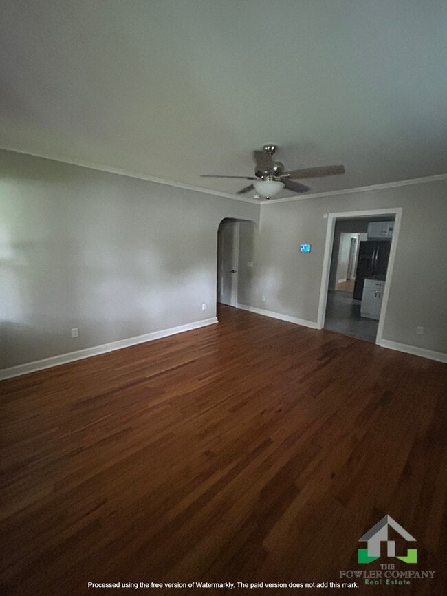 1101 S Kilbourne Rd in Columbia, SC - Building Photo - Building Photo