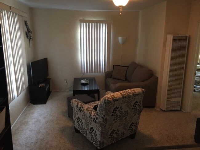 4226 Wilson Ave, Unit B in San Diego, CA - Foto de edificio - Building Photo