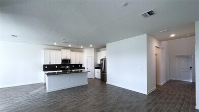 2935 Camden Wy in Davenport, FL - Building Photo - Building Photo
