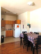 104 Depot St-Unit -A in Elgin, TX - Foto de edificio - Building Photo