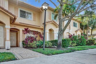 2613 SW 83rd Terrace in Miramar, FL - Building Photo - Building Photo