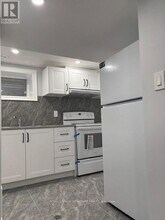 26 Kenninghall Blvd in Mississauga, ON - Building Photo - Building Photo