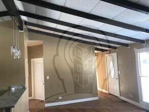 1227 Deerfield Rd in Deerfield, IL - Building Photo - Building Photo