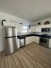 1124 Winton Pl, Unit 2 in Springfield, OH - Building Photo - Building Photo