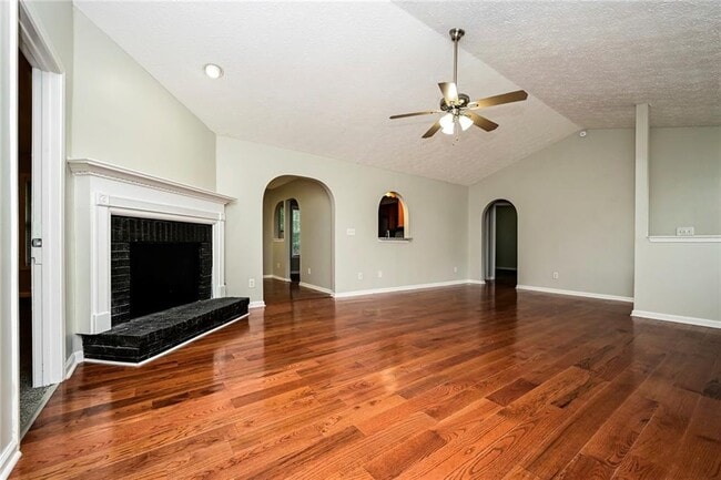 2207 Boulder Springs Dr in Ellenwood, GA - Building Photo - Building Photo