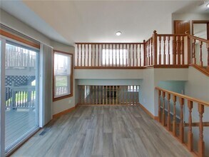 9389 Jareau Ave S in Cottage Grove, MN - Building Photo - Building Photo