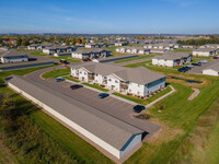 Moon Lake Estates in Rice Lake, WI - Foto de edificio - Building Photo