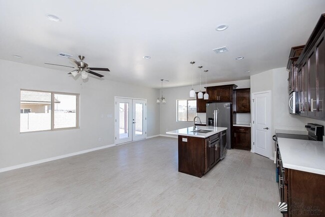 10688 E 45th St in Yuma, AZ - Building Photo - Building Photo