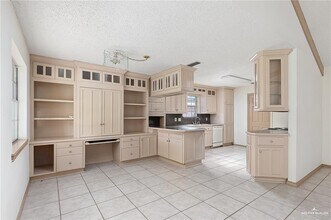 6508 N 16th St in McAllen, TX - Building Photo - Building Photo