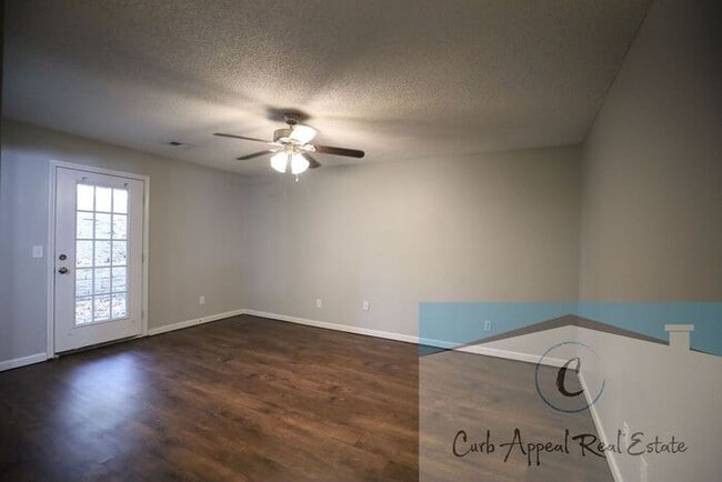 1400 Elmdale Pl in Jonesboro, AR - Foto de edificio - Building Photo