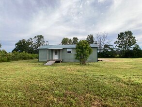 4700 Norman Dr in Hartville, MO - Building Photo - Building Photo