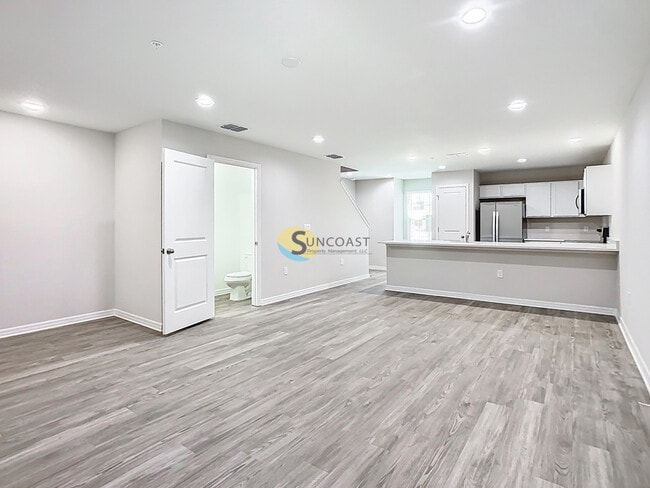 3821 SW 43rd Ct, Unit 407