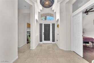 465 Indigo Springs St in Henderson, NV - Building Photo - Building Photo