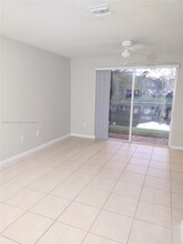 8280 SW 27th St in Miramar, FL - Building Photo - Building Photo