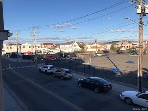 111 New York Ave in Long Beach, NY - Building Photo - Building Photo