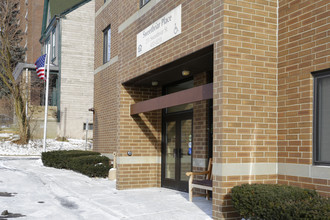 Sweetbriar Place in Pittsburgh, PA - Building Photo - Building Photo