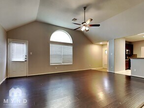 11523 Dahlia Dale Dr in Tomball, TX - Building Photo - Building Photo