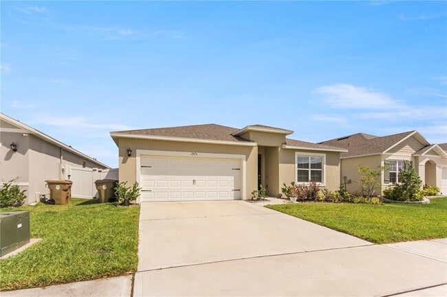 1975 Cacutta Wy in Kissimmee, FL - Building Photo - Building Photo