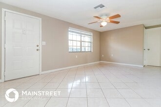 5822 Elena Dr in Holiday, FL - Building Photo - Building Photo