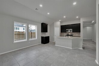 516 Chestnut Reef Ct in Conroe, TX - Building Photo - Building Photo