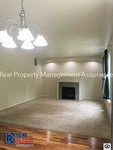 6137 SW Fountain Grove Terrace in Beaverton, OR - Building Photo - Building Photo