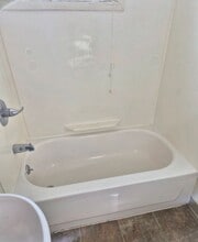 212 Sycamore St in Manistee, MI - Building Photo - Building Photo