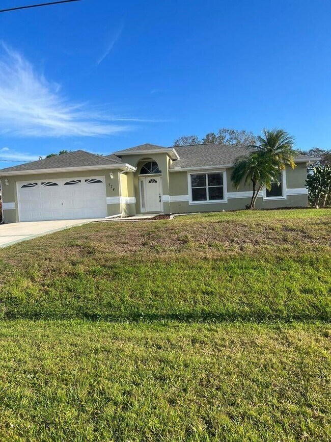 property at 774 SE Atlantus Ave