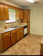 928 Verone Terrace in Leesville, LA - Building Photo - Building Photo