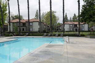 Castlepark in San Bernardino, CA - Building Photo