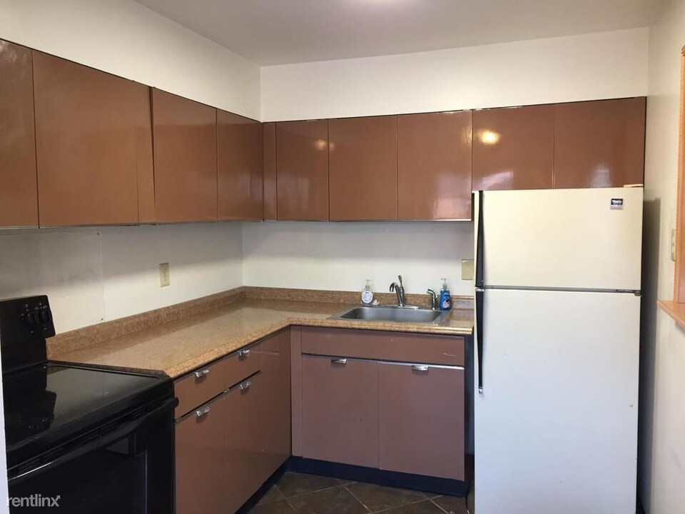 8179 Ohio River Blvd-Unit -Unit 9 in Pittsburgh, PA - Building Photo