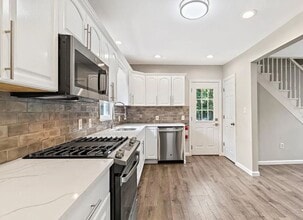 107 Bayberry Ave in Egg Harbor Township, NJ - Building Photo - Building Photo