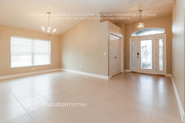 9615 Jaybird Ln in Land O Lakes, FL - Building Photo - Building Photo