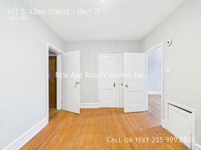 521 S 42nd St in Philadelphia, PA - Foto de edificio - Building Photo