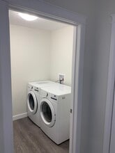300 Kooiman Av in Cornwall, ON - Building Photo - Building Photo