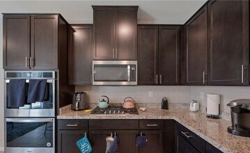 372 Soubrette Ct in Las Vegas, NV - Foto de edificio - Building Photo