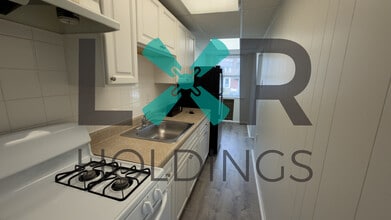 7242 Glenthorne Rd in Upper Darby, PA - Building Photo - Building Photo